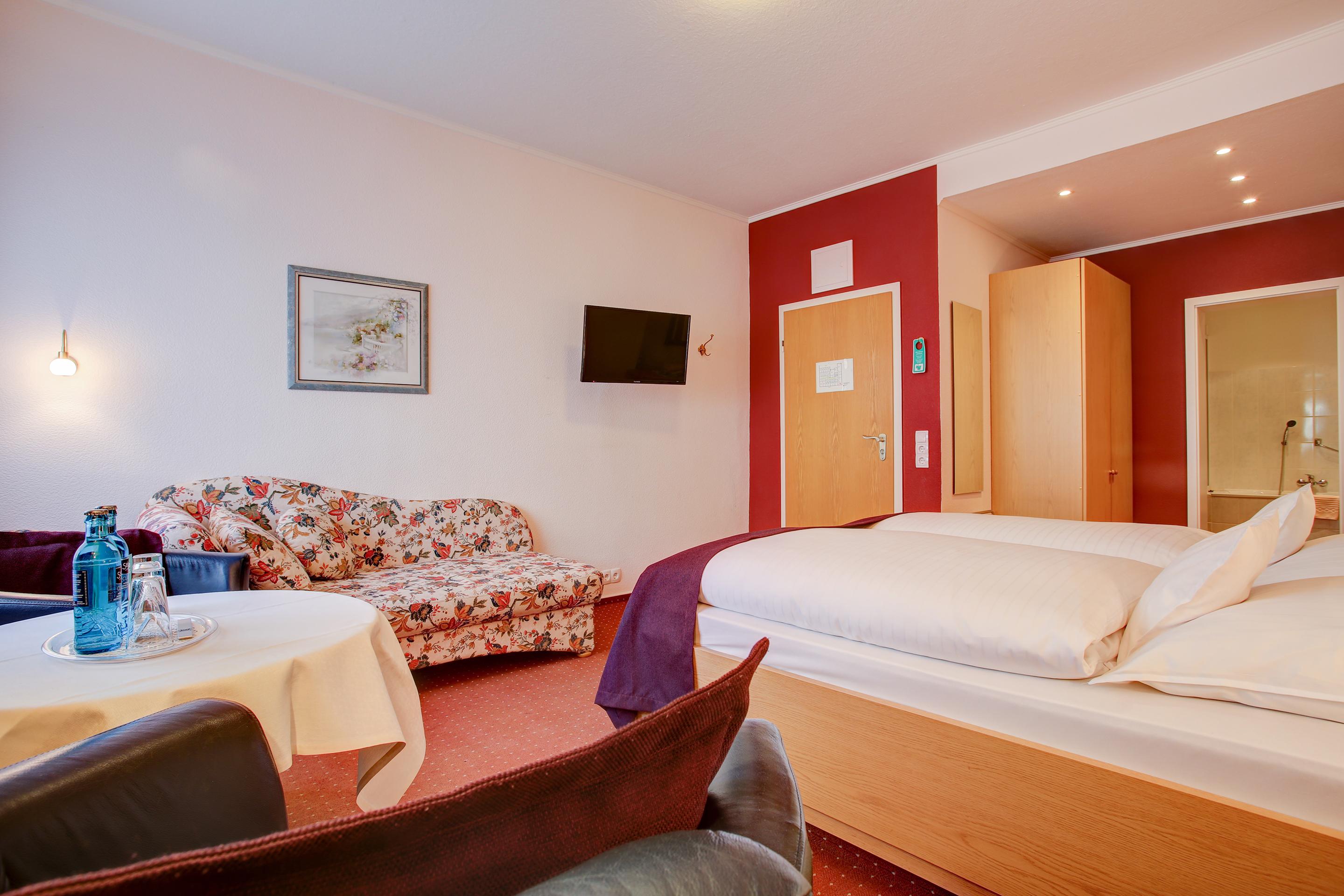 Ina Hotel Consul Kiel Exterior photo